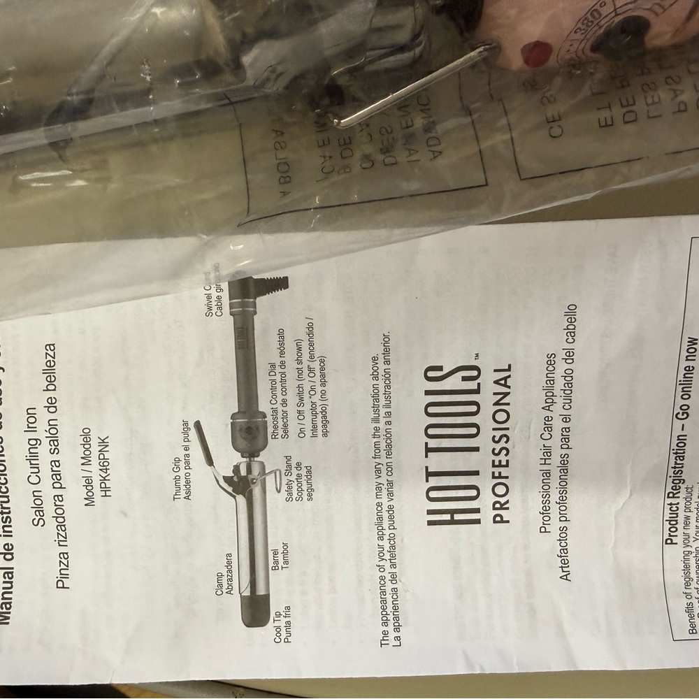 NWOT Hot Tools - Pink Professional 1.25” curling iron - Picture 5 of 5